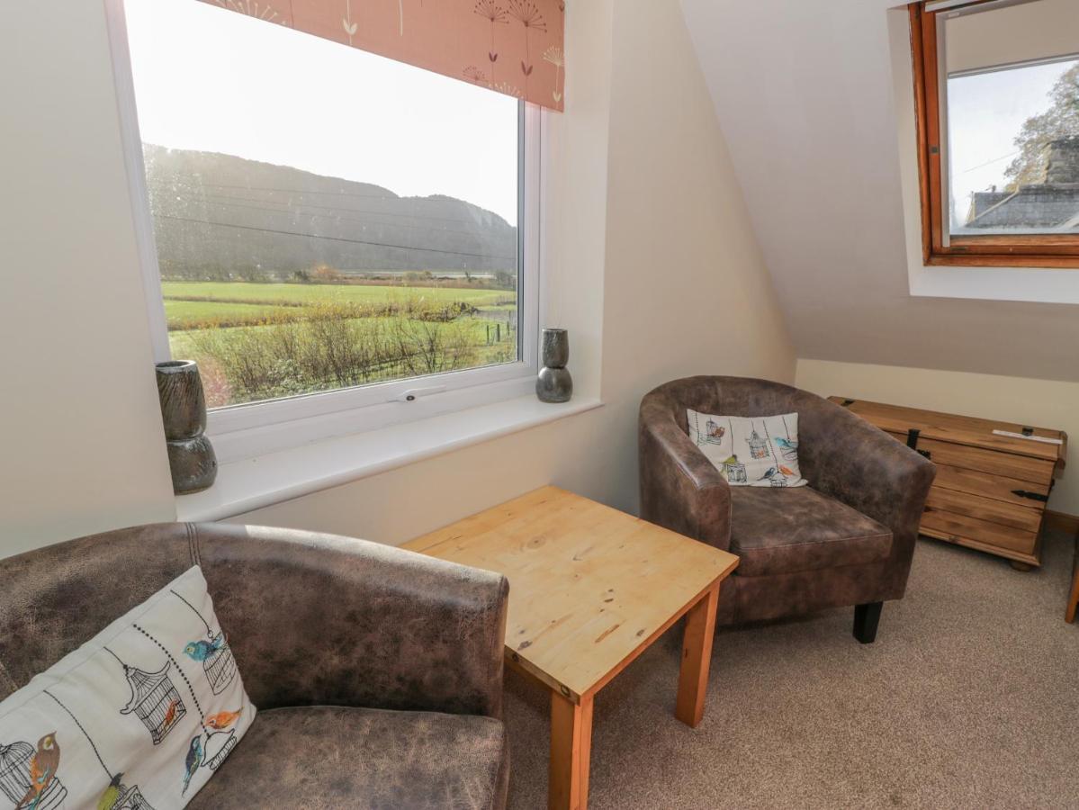 Bryn Melyn Artist'S Cottage Llanelltyd Buitenkant foto